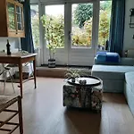 Gezellig Souterrain In Bollestreek Met Prive Ingang