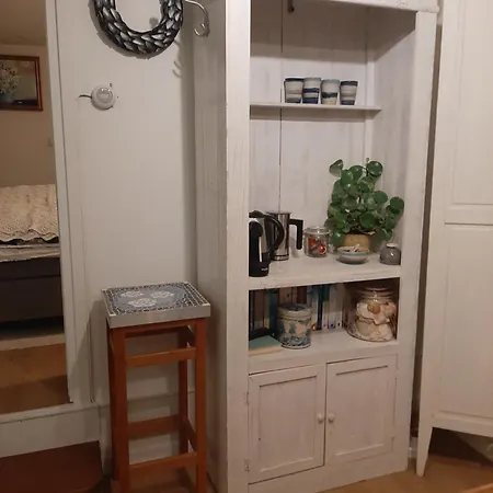 Gezellig Souterrain In Bollestreek Met Prive Ingang