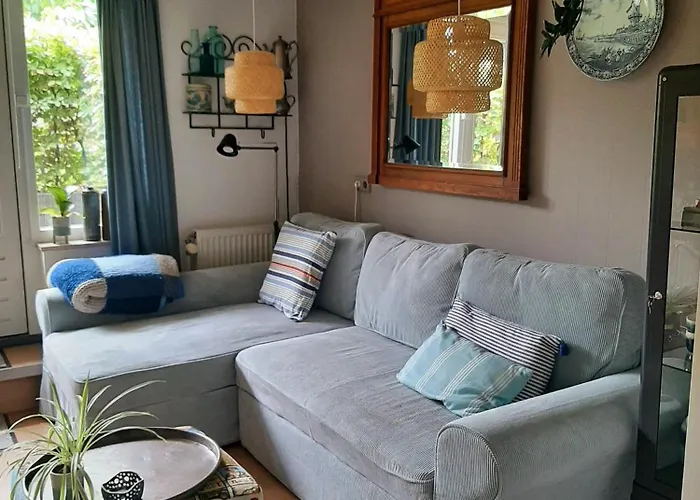 Appartement Gezellig Souterrain In Bollestreek Met Prive Ingang